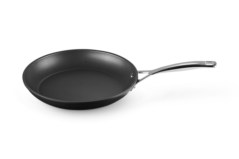 Le Creuset Aluminium-Antihaft 2-teiliges flaches Pfannenset VIP-Rabatte