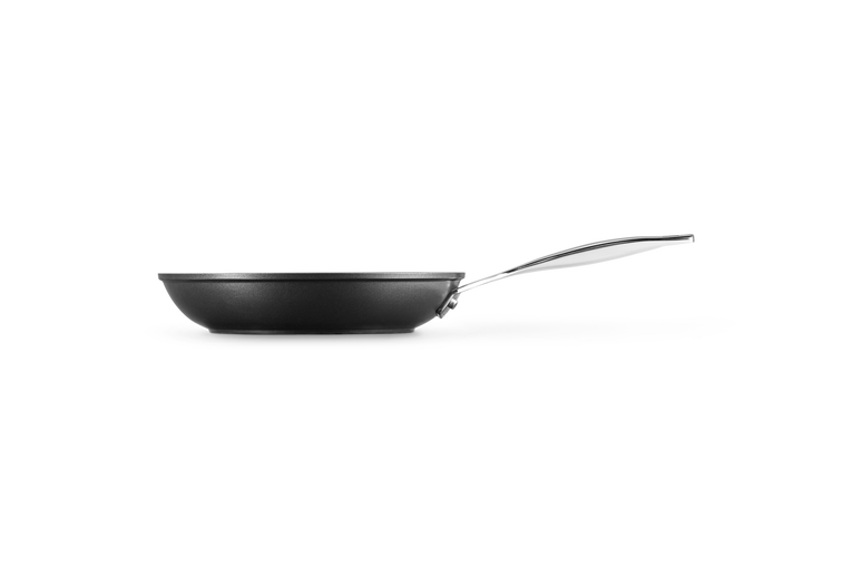 Le Creuset Aluminium-Antihaft flache Pfanne Kostenlose Rückgabe