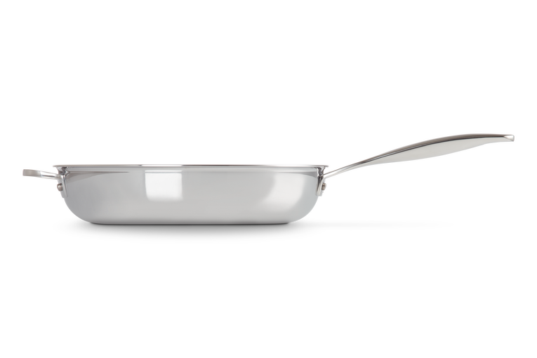 Le Creuset Unbeschichtete Bratpfanne mit Gegengriff aus 3-ply PLUS Edelstahl 50% Rabatt mit kostenlosem Versand