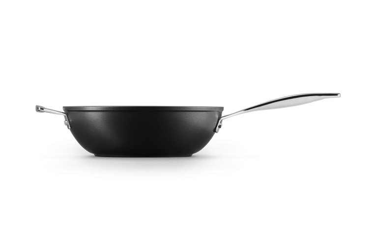 Le Creuset Aluminium-Antihaft Wok-Pfanne mit Gegengriff zollfrei