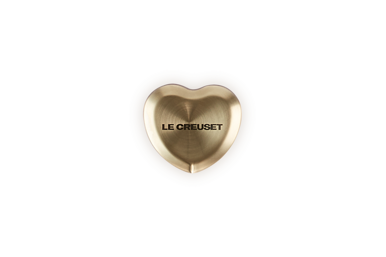 Le Creuset Hellgoldfarbener Herzknopf Neueste Mode