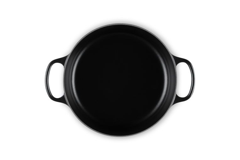 Le Creuset Gourmet-Bräter mit schwarzer Innenemaille aus Gusseisen Weihnachtsangebot