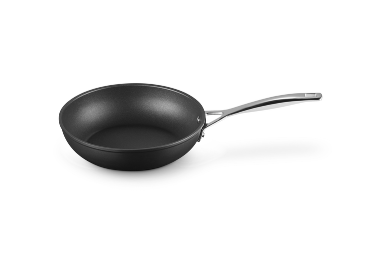 Le Creuset Aluminium-Antihaft hohe Pfanne Valentinstagsangebot