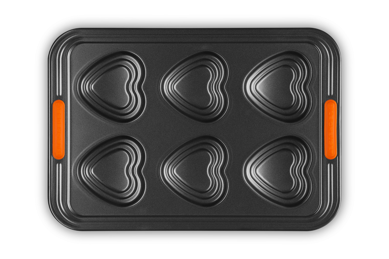 Le Creuset 6er Herzform mit Stufen