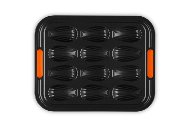 Le Creuset 12er Madeleineform