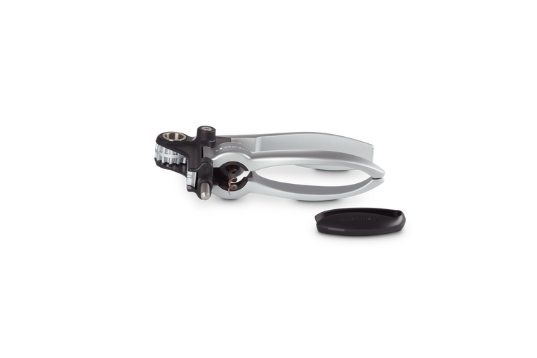 Le Creuset Leverpull LM-250 aus Metall mit Kapselschneider Rabatt