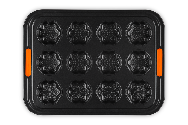 Le Creuset 12er Schneeflockenform