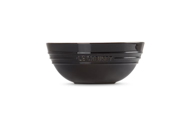 Le Creuset Servierschüssel aus Steinzeug im Angebot