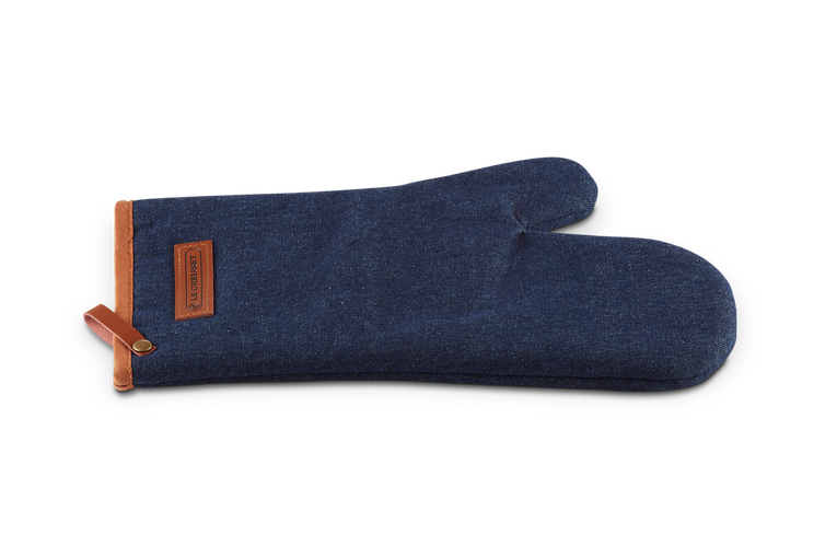 Le Creuset Ofenhandschuh Denim Kauf eins, bekomm eins gratis