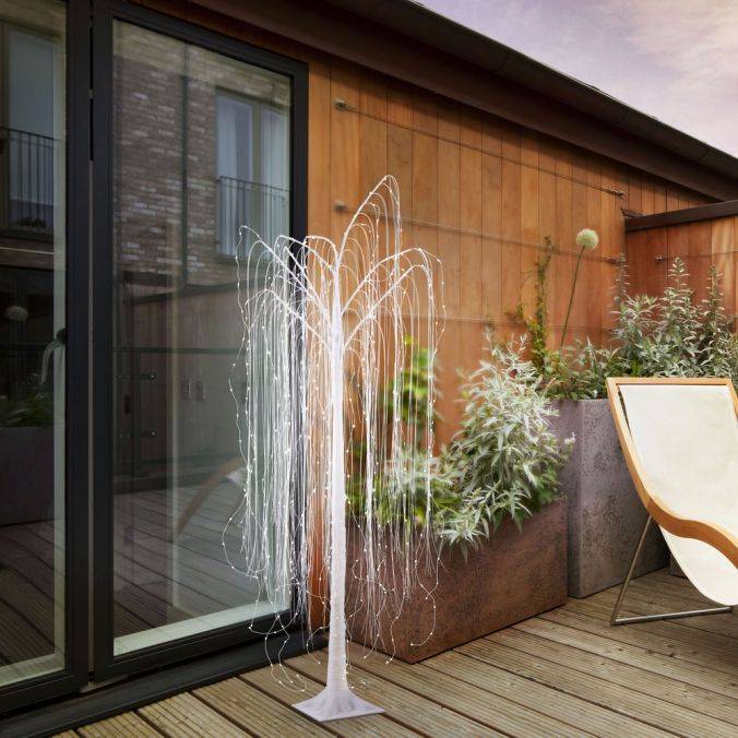 Paul Neuhaus LED Baum, weiß, Weidenoptik, warmweißes Licht, spritzwassergeschützt Vatertagsangebot