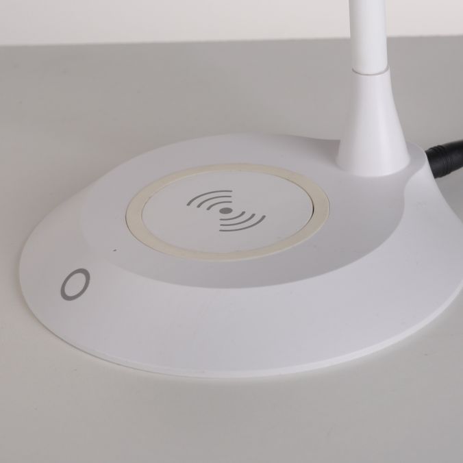 Paul Neuhaus LED Tischleuchte weiß Handy Ladefunktion Touchdimmer flexibel drehbar Heißer Verkauf
