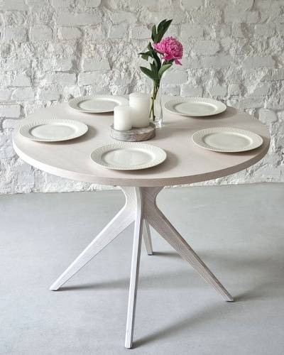 Ragaba JUBI BOLD Round Dining Table 110cm White Ashwood Letzter Tag