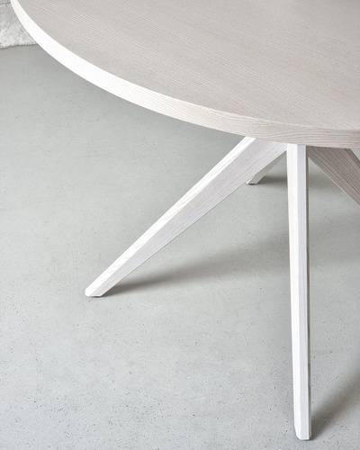 Ragaba JUBI BOLD Round Dining Table 110cm White Ashwood Letzter Tag