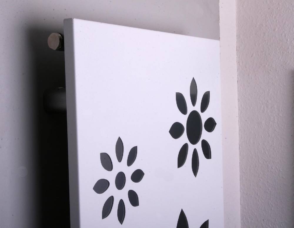 Szagato BADHEIZKÖRPER Design Flower 2 120x47cm 1118 Watt weiß (+1 Halter 15mm) SZAGATO Designheizkörper Handtuchheizkörper mit Mittelanschluss Osterangebot