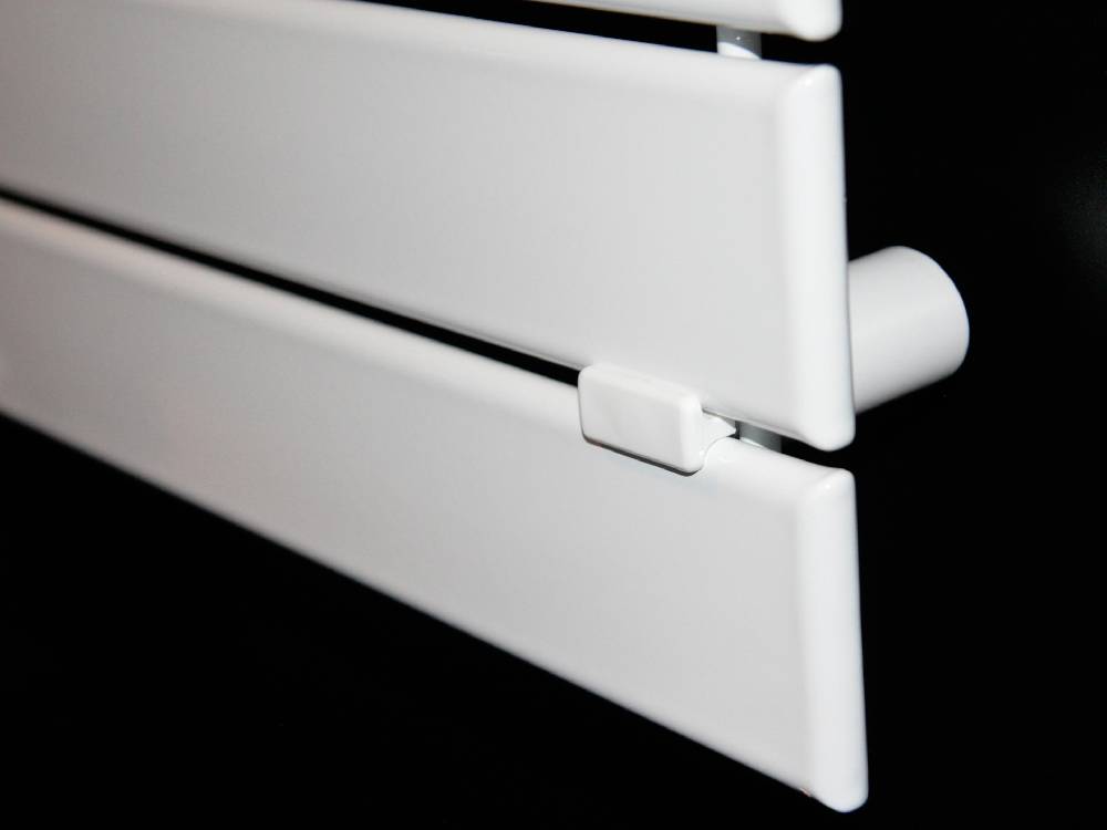 Szagato BADHEIZKÖRPER Design Chicago 2 145x50cm 640 Watt weiß SZAGATO Designheizkörper Handtuchheizkörper mit Mittelanschluss Handtuchwärmer Saisonale Angebote
