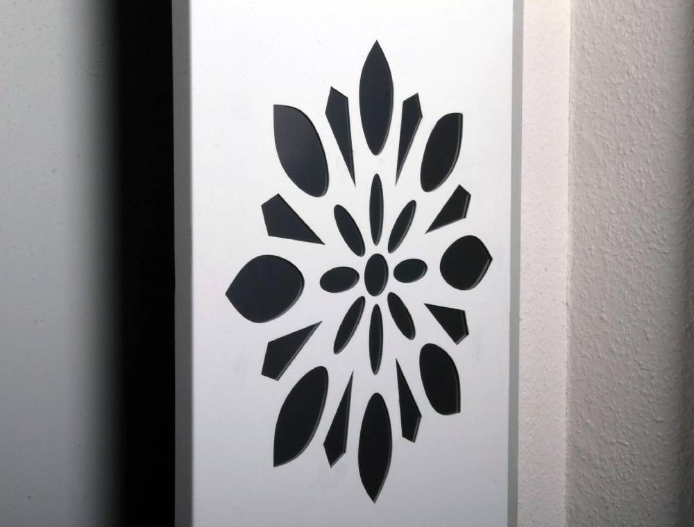 Szagato BADHEIZKÖRPER Design Flower 3 180x47cm 1118 Watt weiß SZAGATO Designheizkörper Handtuchheizkörper mit Mittelanschluss Handtuchwärmer Clearance-Verkauf