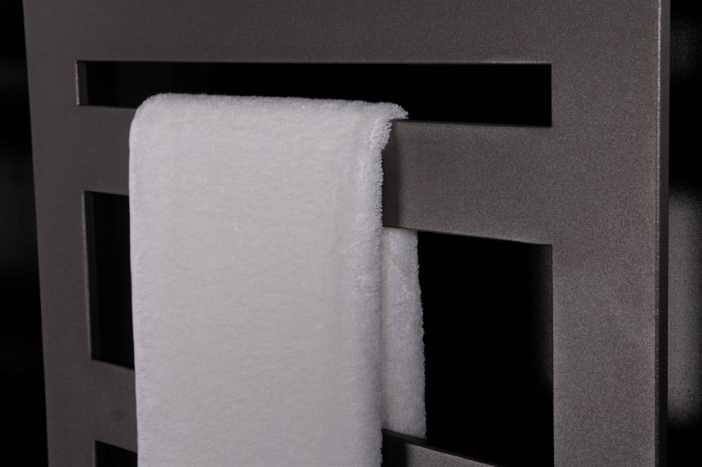 Szagato BADHEIZKÖRPER Design Zebra 2 144x60cm 911 Watt anthrazit moonstone SZAGATO Designheizkörper Handtuchheizkörper mit Mittelanschluss Handtuchwärmer Online Outlet