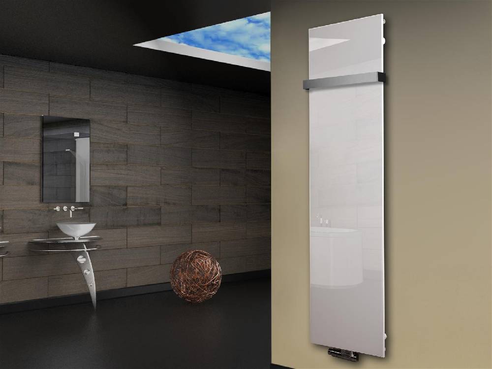 Szagato Badheizkörper mit Glas Design Montevideo 3 (Glasfront) 180x47cm 1118 Watt weiß +1 Halter 50mm SZAGATO Designheizkörper Mittelanschluss Handtuchwärmer