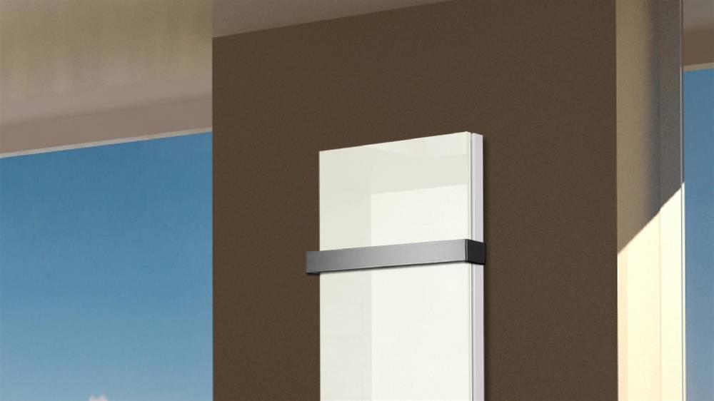 Szagato BADHEIZKÖRPER mit Glas Montevideo 5 Glasfront 120x47cm 1458 Watt weiß +1 Halter 50mm SZAGATO Designheizkörper Handtuchheizkörper mit Mittelanschluss Saisonschlussverkauf