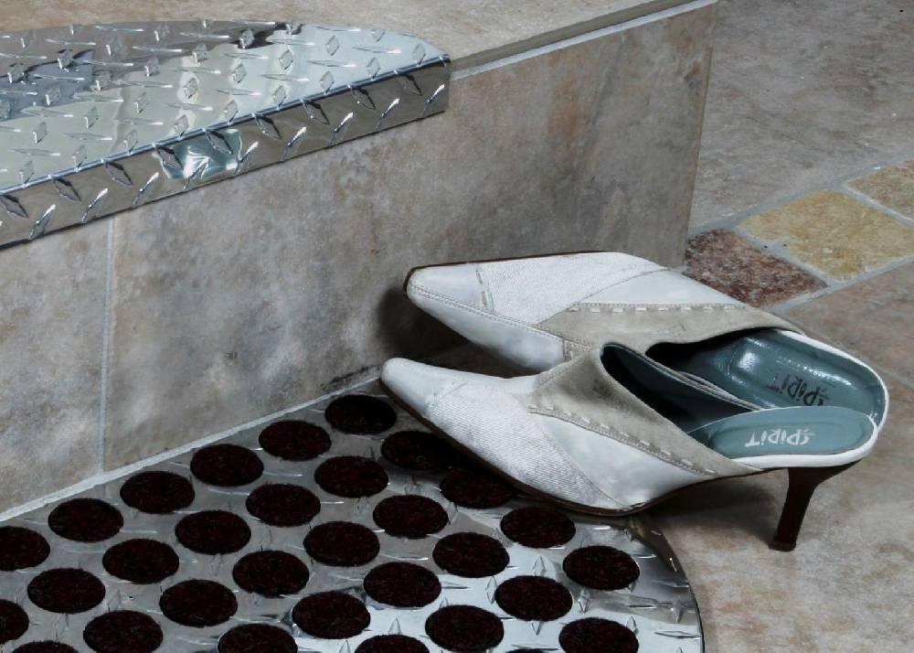 Szagato Fußmatte ALUMINIUM SZAGATO 60x40cm halbrund glänzend SZAGATO Made in Germany Fussmatte Alu Aluminium Fussmatte außen Schuhabstreifer Fussabtreter 2025