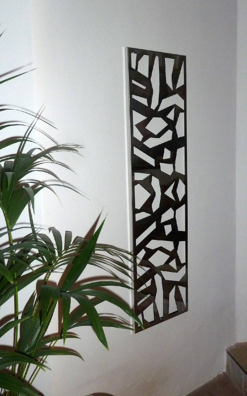 Szagato Garderobe Wandgarderobe Design Mosaik 140x40cm Edelstahl 3D poliert SZAGATO Garderobe Metall Wand Garderobenpaneel Garderobenleiste Flurgarderobe