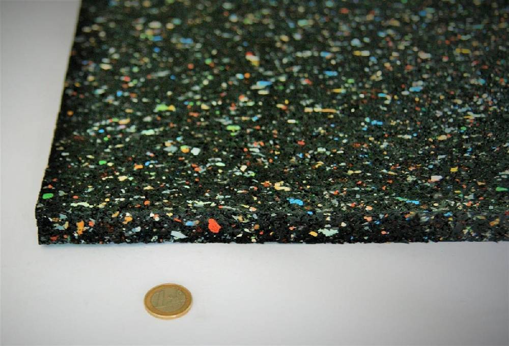 Szagato Gummimatte Anti-Vibrationsmatte Antirutschmatte 650 x 60 x 2cm SZAGATO Germany Gummigranulatmatte Antirutschmatte Kofferraummatte Anti-Rutschmatte zollfrei