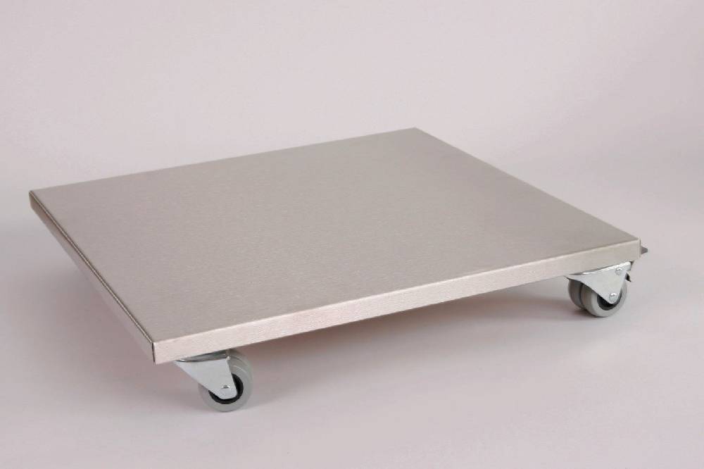 Szagato Rollbrett Pflanzenroller 50x50cm Edelstahl 300kg Doppelrollen + Bremse SZAGATO Made in Germany Blumenuntersetzer Möbelroller Outdoor Blumenroller Im Verkauf