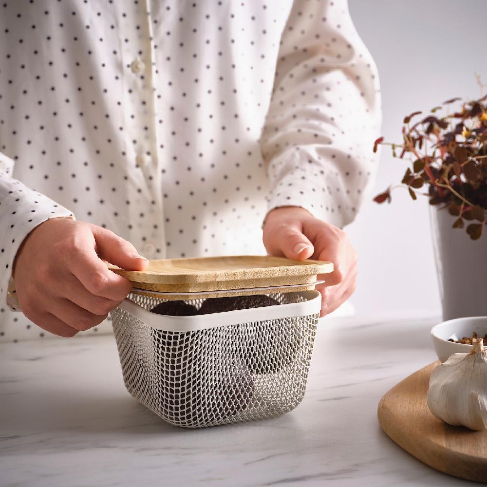 IKEA IKEA 365+ Korb f Lebensmittelaufb. mit Deckel quadratisch Metall/weiß Bambus 15x15x11 cm Im Verkauf