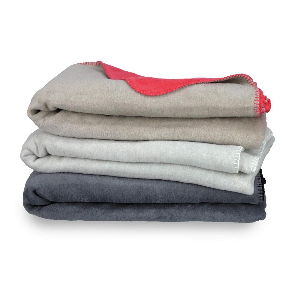 wohndirekt Sportalm Fleece-Wohndecke Anthrazit – Eleganz trifft Gemütlichkeit 150x200cm