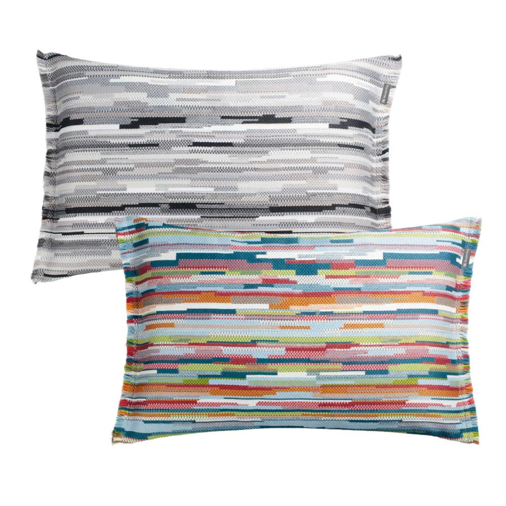 wohndirekt Kissenhülle Flashy mit Streifen und Schnittfransen 40x60 cm wohndirekt Kissenhülle Flashy mit Streifen und Schnittfransen 40x60 cm
