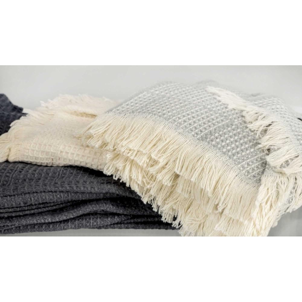 wohndirekt Tagesdecke + Plaid Waffle mit Querstreifen in 2 Größen Im Verkauf