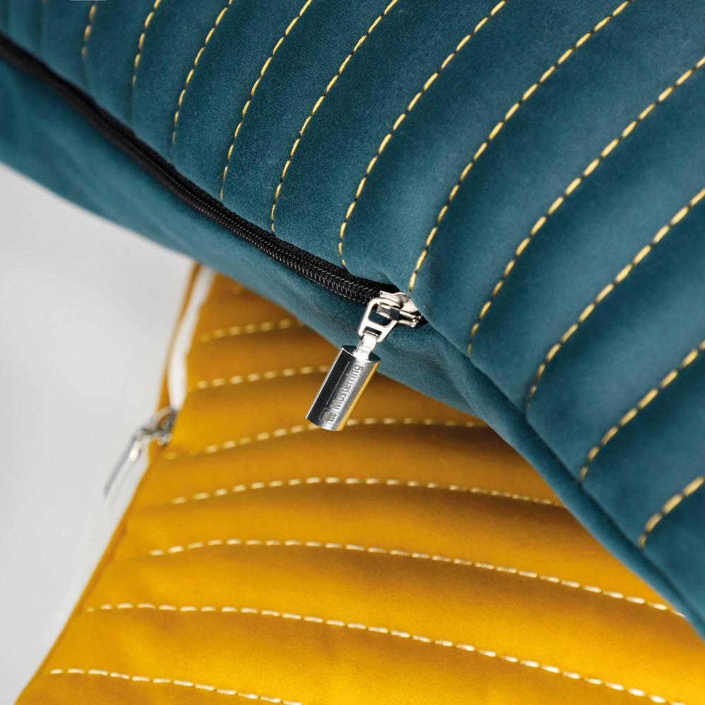 wohndirekt Kissenhülle Duo aus Samt und wattiert 38x58 cm Outlet