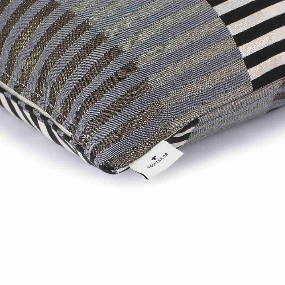 wohndirekt Zierkissenhülle Glamour Stripe • Kurvenmuster • Metallgarn • 50x50 cm Muttertagsangebot