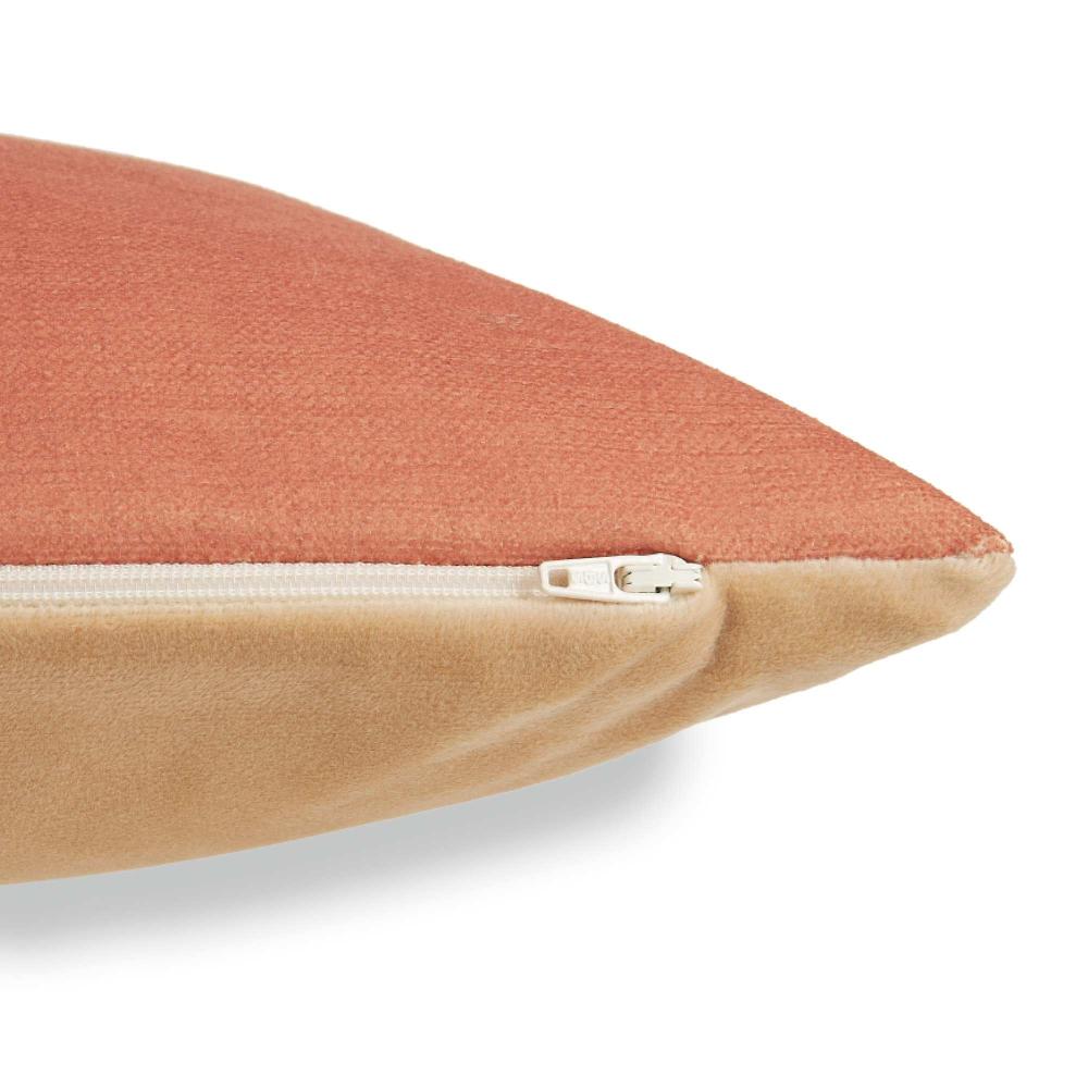 wohndirekt Kissenhülle Part mit aufgestickten Linien 38 x 38 cm Räumungsverkauf