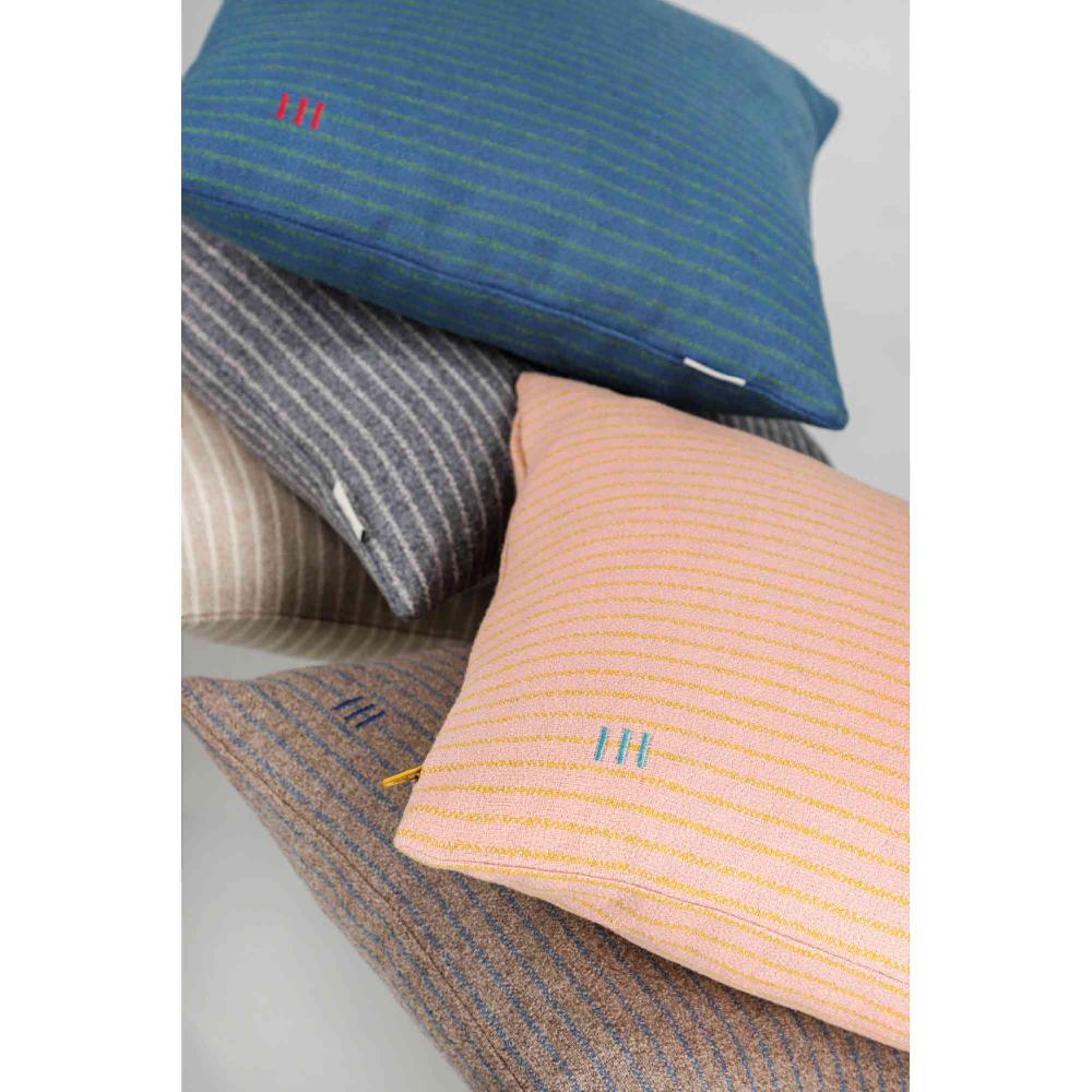 wohndirekt Kissenhülle FunStripe mit Längsstreifen 38 x 38 cm Black Friday