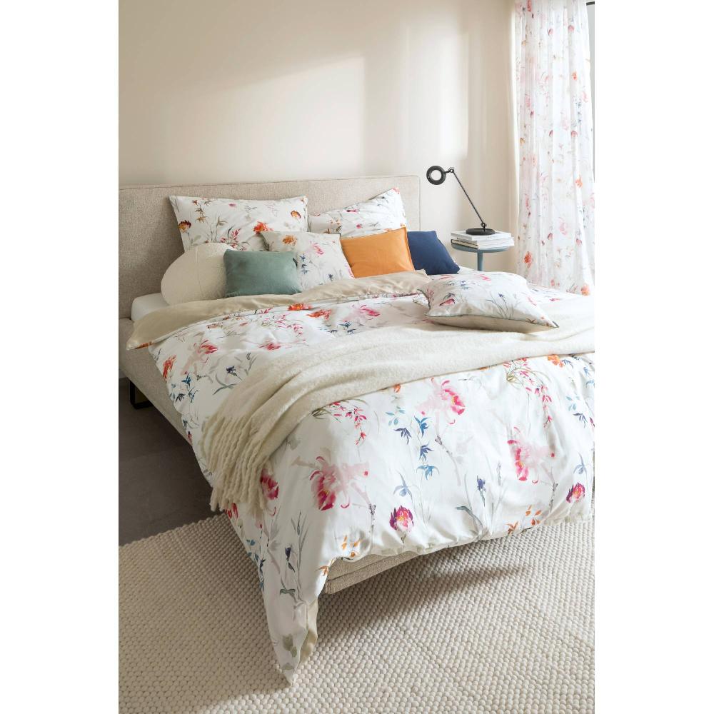 wohndirekt Luxuriöse Satin Bettwäsche mit Blumen Bis zu 50% Rabatt