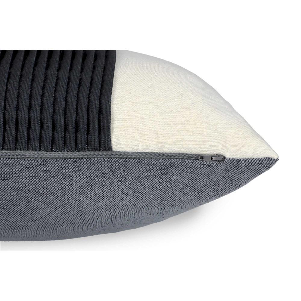 wohndirekt Kissenhülle Scan mit Farbblöcken 45 x 45 cm Black Friday Preise