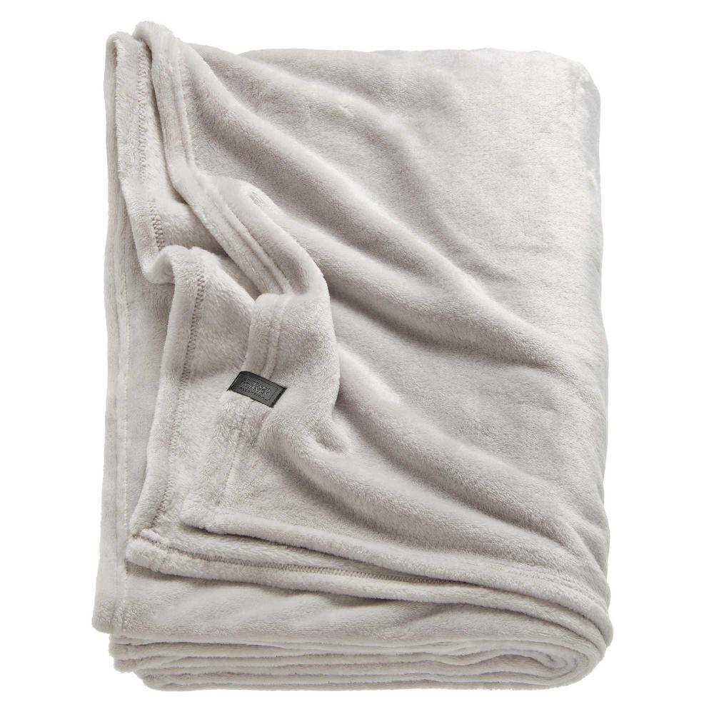 wohndirekt Plaid SMOOTH 140x200 cm - Weiche Decke aus Polyesterfleece - Stilvolles Design mit Kunstlederlabel