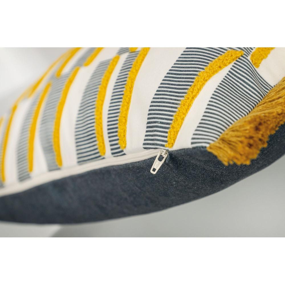 wohndirekt Gewebte Zierkissenhülle „Favour“ – Modernes Design mit grafischem Muster & Fransen Letzte 2 Tage